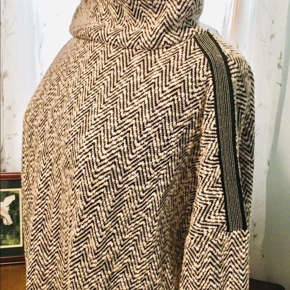 Pull over top - Picture 2 of 2